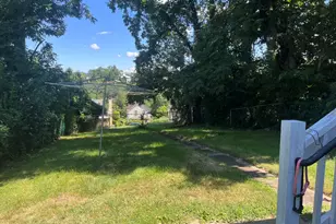 3227 Garfield Ave, West Mifflin, PA 15122 - Photo 16