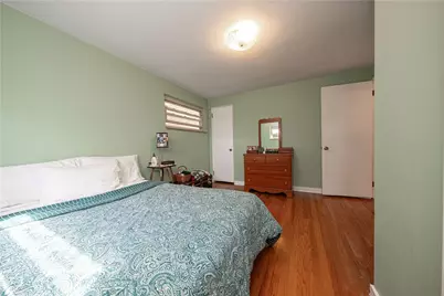 3275 Waltham Ave, Pittsburgh, PA 15216 - Photo 10