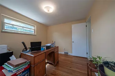 3275 Waltham Ave, Pittsburgh, PA 15216 - Photo 14