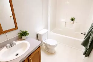 127 Classic Pl, Washington Township, PA 15632 - Photo 12