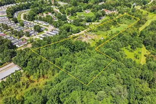193-197 Silvis Rd, Washington Township, PA 15632 - Photo 2