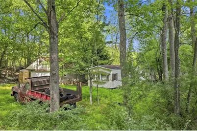 193-197 Silvis Road, Washington Township, PA 15632 - Photo 22