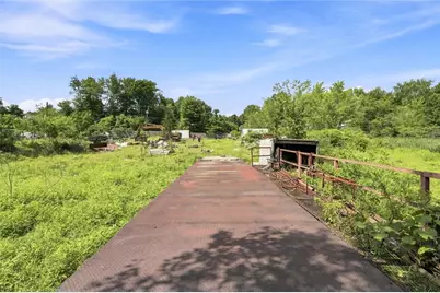 193-197 Silvis Road, Washington Township, PA 15632 - Photo 6