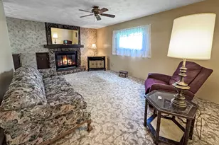 2876 Saranac Dr, South Pymatuning Township, PA 16150 - Photo 10