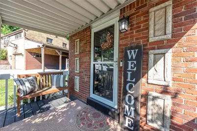 135 Winifred Dr, Pittsburgh, PA 15236 - Photo 2