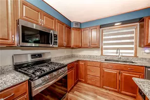 3015 Warren Rd, White Township, PA 15701 - Photo 10