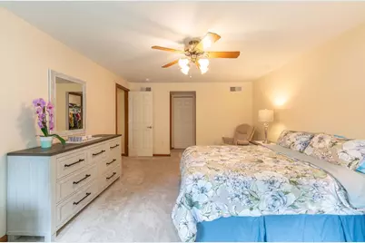 417 Topaz Drive, Pittsburgh, PA 15101 - Photo 12