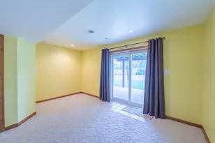 417 Topaz Dr, Pittsburgh, PA 15101 - Photo 22