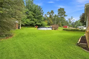814 N Penn St, Penn Twp, PA 15675 - Photo 20
