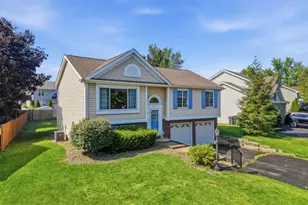 513 Sarah Dr, Cranberry Township, PA 16066 - Photo 2