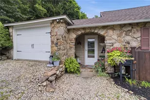 539 Clawson St, Punxsutawney Area School District, PA 15767 - Photo 2
