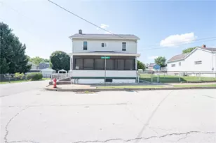 320 Loyalhanna Ave, Latrobe, PA 15650 - Photo 1
