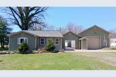 3331 Evergreen Rd, Pulaski Township, PA 16143 - Photo 1
