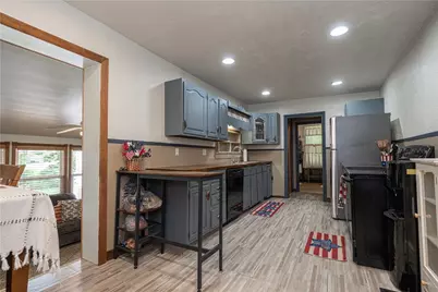 2555 Park Ave, South Franklin, PA 15301 - Photo 6