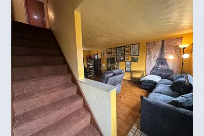 137 Macek Dr, Pittsburgh, PA 15227 - Photo 4