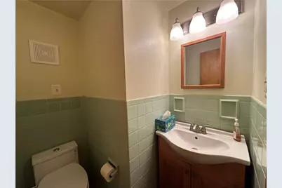 137 Macek Dr, Pittsburgh, PA 15227 - Photo 12