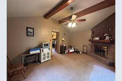 137 Macek Dr, Pittsburgh, PA 15227 - Photo 20