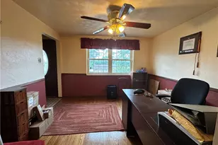 137 Macek Dr, Pittsburgh, PA 15227 - Photo 22