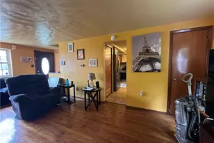 137 Macek Dr, Pittsburgh, PA 15227 - Photo 8