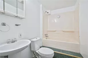 671 Peregrine Dr, North Huntingdon, PA 15642 - Photo 22