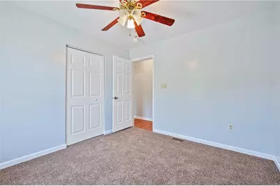 671 Peregrine Dr, North Huntingdon, PA 15642 - Photo 16