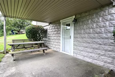 4649 Jefferson Avenue, Hopewell, PA 15312 - Photo 12