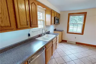 123 Hampton Ct, Twp of But SW, PA 16002 - Photo 6