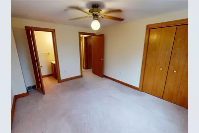 123 Hampton Ct, Twp of But SW, PA 16002 - Photo 16