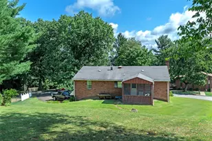138 Terrace Ct, Level Green, PA 15085 - Photo 6