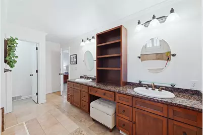 967 Lexington Dr, Hermitage, PA 16148 - Photo 24