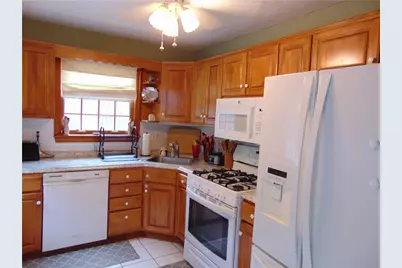 191 Buttermilk Hollow Rd, North Huntingdon, PA 15642 - Photo 2