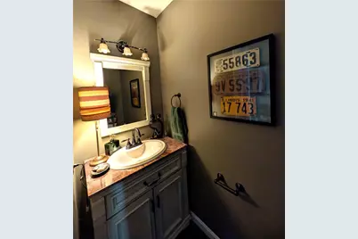 332 Warrick Drive, Seven Fields Boro, PA 16046 - Photo 16