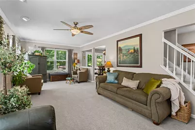 332 Warrick Drive, Seven Fields Boro, PA 16046 - Photo 4