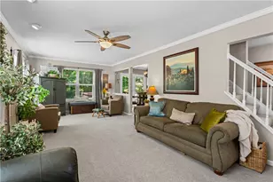 332 Warrick Dr, Seven Fields Boro, PA 16046 - Photo 4