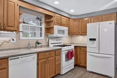 104 Glenora Dr., Robinson Twp, PA 15108 - Photo 8