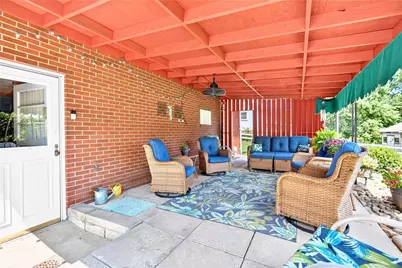 166 Braddock Road Ave, Mt Pleasant Boro, PA 15666 - Photo 12