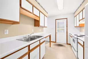 166 Braddock Rd Ave, Mt Pleasant Boro, PA 15666 - Photo 40