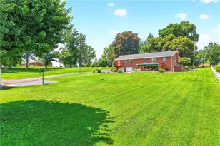 166 Braddock Rd Ave, Mt Pleasant Boro, PA 15666 - Photo 10