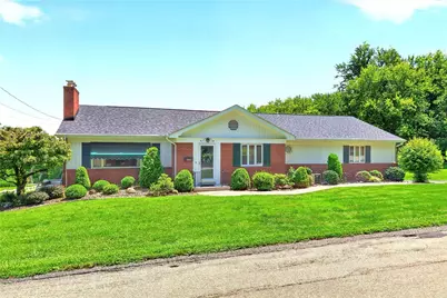 166 Braddock Road Ave, Mt Pleasant Boro, PA 15666 - Photo 2