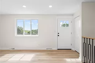 335 Eighmy Rd, Pittsburgh, PA 15239 - Photo 6