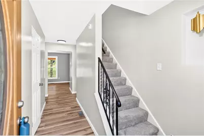 4448 Valley View St, Pittsburgh, PA 15214 - Photo 4