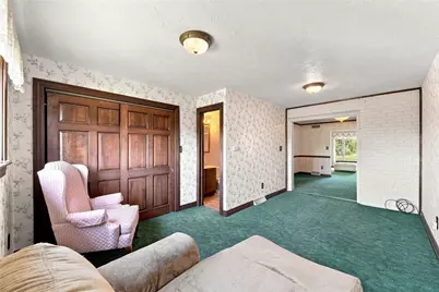 380 Helen Ave, Monessen, PA 15062 - Photo 10