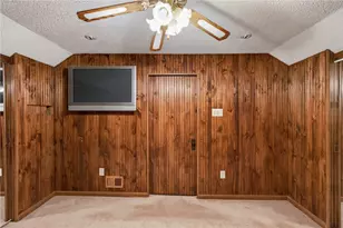 1646 Saxonburg Rd, West Deer, PA 15084 - Photo 18