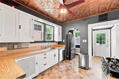 2121 Duquesne Ave, McKeesport, PA 15132 - Photo 8
