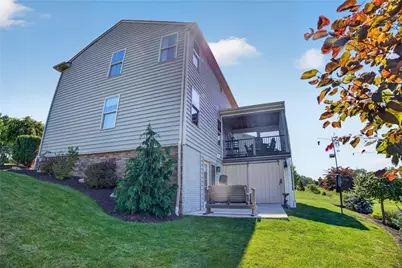115 Marias Way, South Park, PA 15129 - Photo 36
