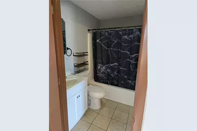 196 W Madison St #4, Rochester, PA 15074 - Photo 8