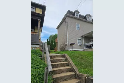 196 W Madison St #4, Rochester, PA 15074 - Photo 16