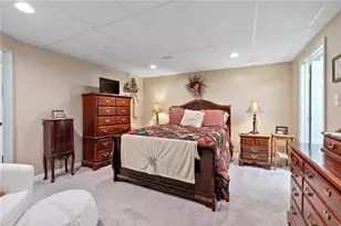 16 S Cowan Rd, Collier Township, PA 15106 - Photo 28