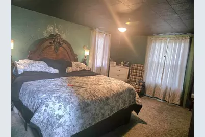 1410 Wilson Ave, New Castle, PA 16101 - Photo 8