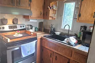 1410 Wilson Ave, New Castle, PA 16101 - Photo 6